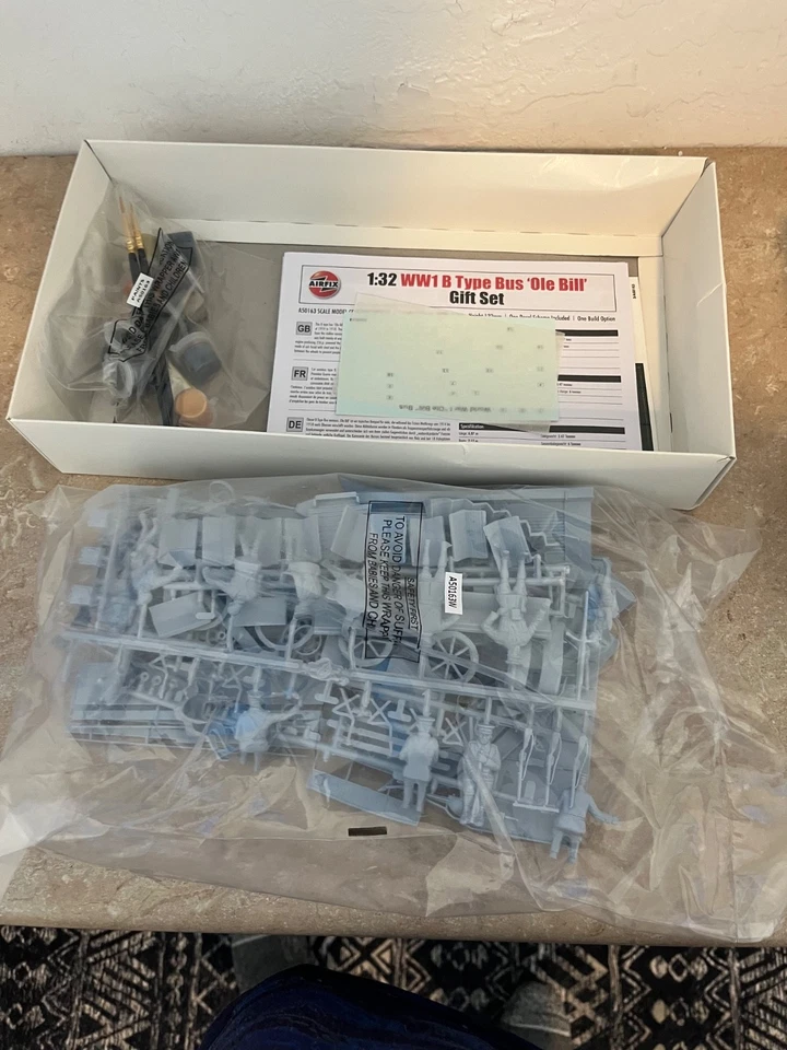 Airfix 1:32 WW1 B Type Bus 'Ole Bill' Plastic Model Kit A50163 - Image 2 of 4