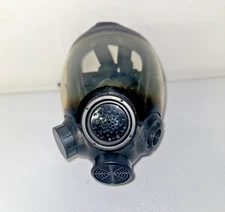 MSA ADVANTAGE 1000 GAS MASK - SIZE MEDIUM