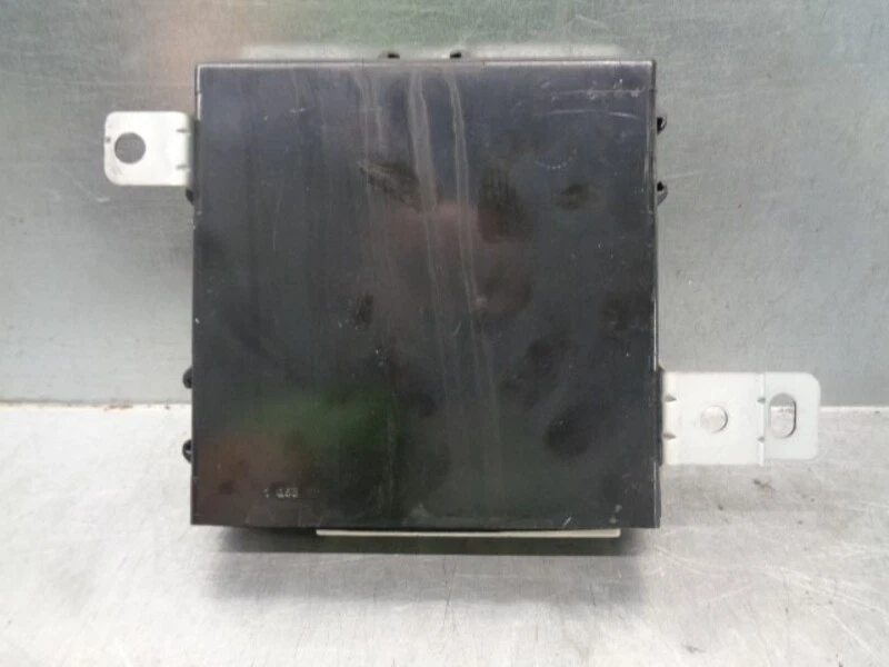 8922250230 modulo elettronico per LEXUS LS430 (UCF30) BASICO 2000 4008539 - Immagine 2 di 3