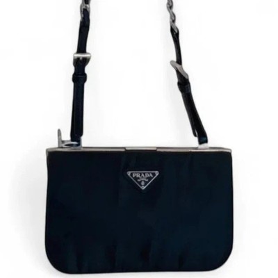 Prada Shoulder Bag Black Tessuto Nylon (pa061226c7r)