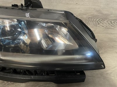 11-15 Honda CR-Z Right Passenger Side Xenon HID Headlight Inner