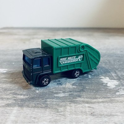 Matchbox City Action 2008 Garbage Truck Trash Removal Green Recycle