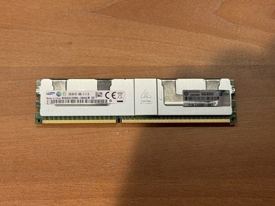 Samsung 32GB PC3-14900 (DDR3-1866) ECC Reg DIMM Memory (M386B4G70DM0-CMA4Q)