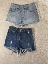 Levi's. Shorts Womens 26 High Rise Distressed Denim Frayed Hem Cut Off 2