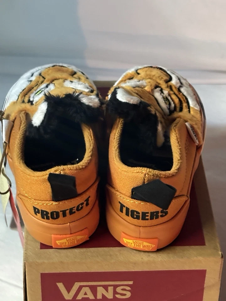 Vans x Project CAT Slip-On V Wild Tiger Faux Fur Shoes New W/Box Toddler 6 - Image 3 of 4