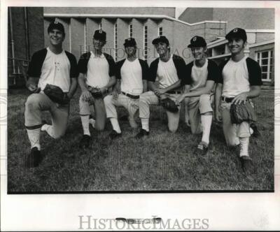 1973 Press Photo Jackets High School Baseball Team Members in