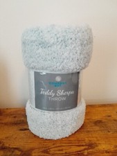 Comfort Bay Teddy Sherpa Throw Blanket 50X60in NWT