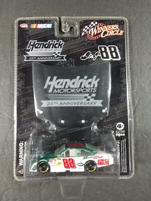 ミニカー　NASCAR Earnhardt Racing Family DALE EARNHARDT JR #88 Hendrick Motorsports 25th Anniversary