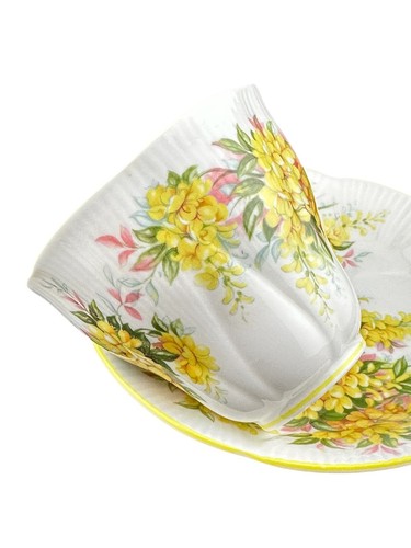 Royal Albert Tea Cup Saucer Set Blossom Time Series Laburnum Vintage Bone China - Picture 5 of 19