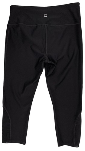 VOGO ATHLETICA Women's Capri Leggings 