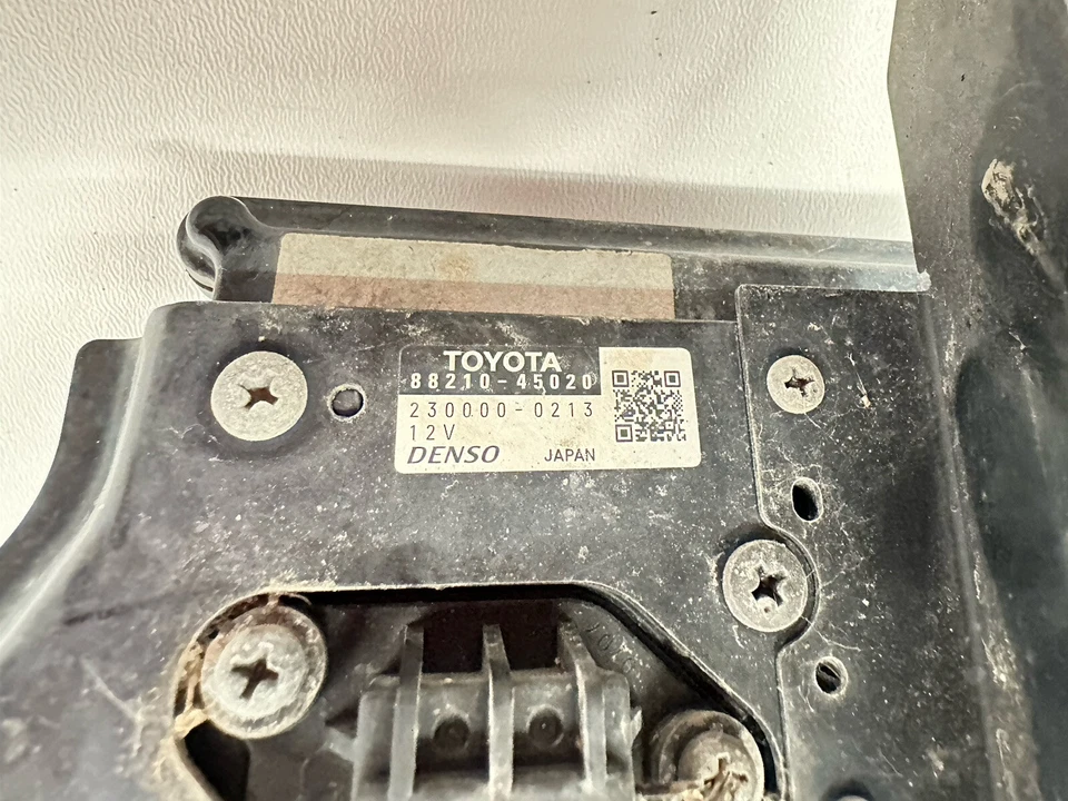 Sensor de distancia de control de crucero radar láser Toyota Sienna 2006-2010 88210-45020 Foto 4 de 4