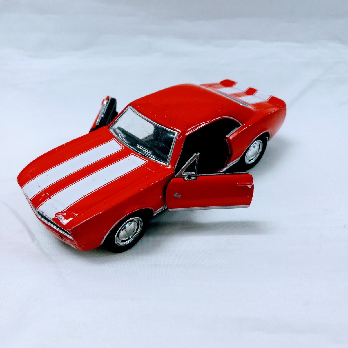 Kinsmart 1967 Red Chevy Camaro Z/28 1:37 scale | eBay