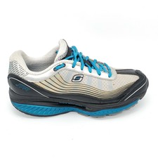 sketchers black runners