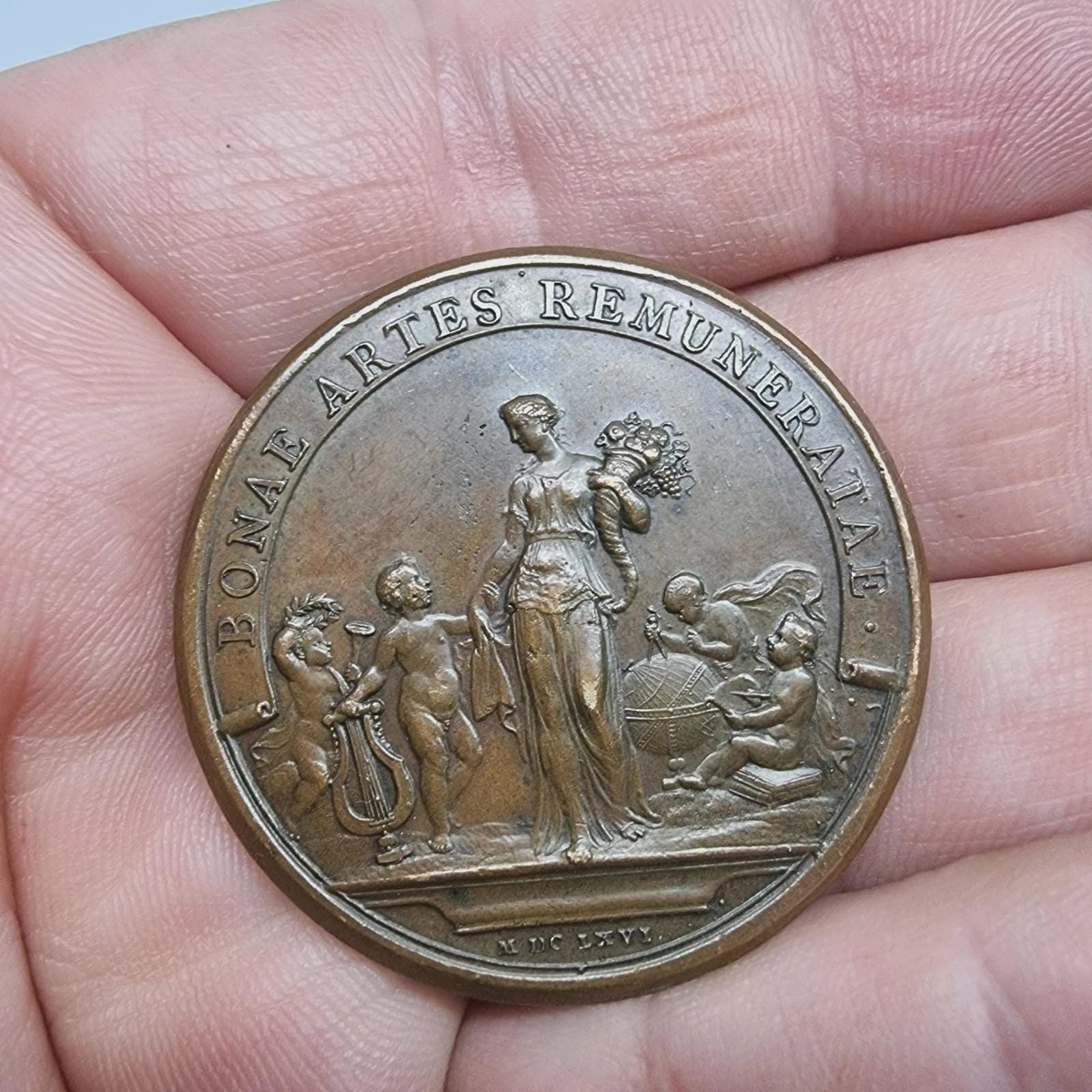 フランス王「ルイ14世」銀製メダル 25+ Medal Louis Xiv for sale | Updated Oct 2026