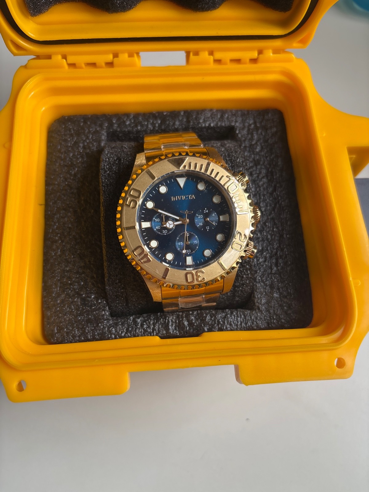 Invicta Pro Diver 36974 men’s watch, 47 mm gold tone stainless steel case