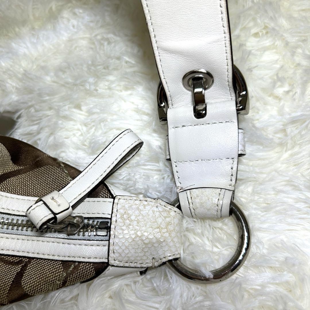 COACH One-Shoulder Patchwork Crescent Bag Women A… - image 15