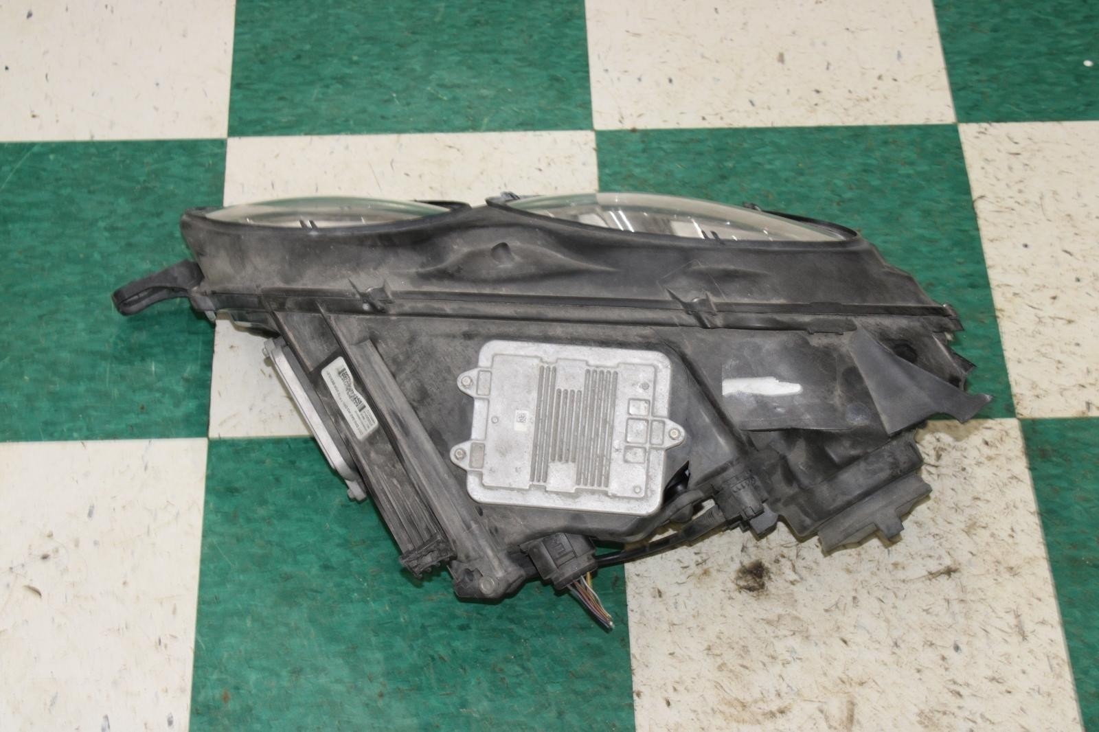 13-18 Flying Spur *PARTS ONLY* Driver Side Left LH Headlight Head Light Lamp OEM