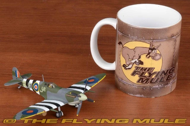 Corgi 1:72 Spitfire Mk IX RAF No.127 (Canadian) Wing Johnnie Johnson MK329 - Image 4 of 4