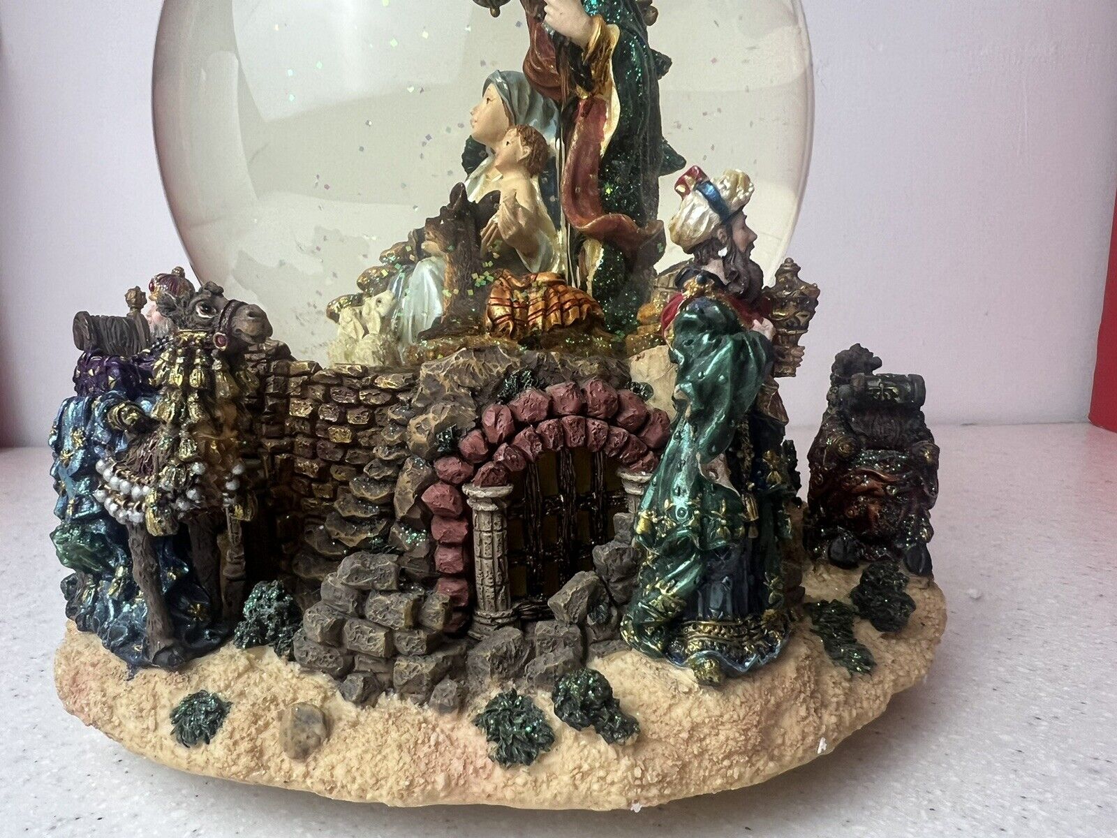 Picture 8 of 19