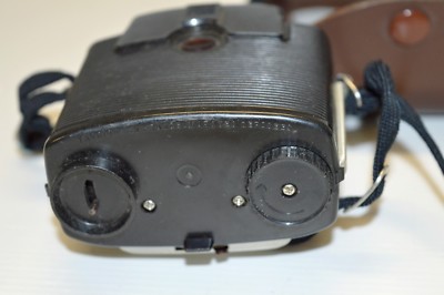 Ancien Appareil Photo KODAK BROWNIE STARLET Avec étui Cuir – Modèle 35 Mm Collection