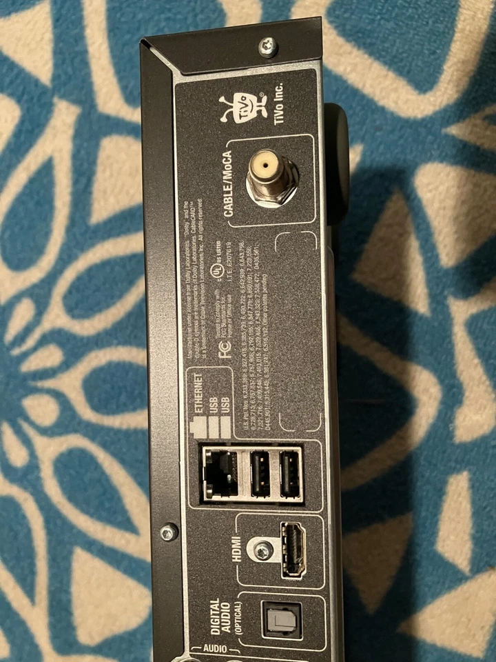 TiVo Premiere Series 4 Receiver TCD746500 w/Remote + Power Cable WORKS GREAT! - Image 4 of 4