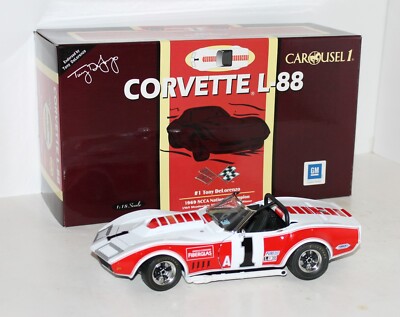  CAROUSEL 1 Die Cast - CORVETTE L-88 - #1 Owens Corning - Tony DeLorenzo  