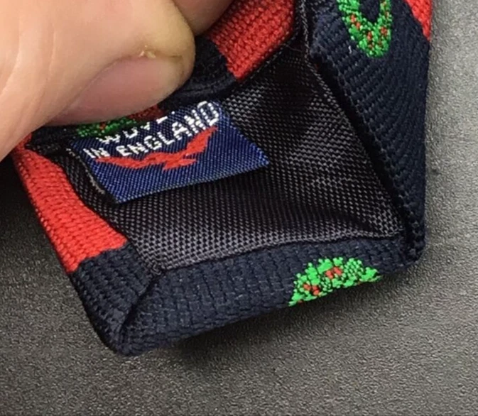 Corbata Taylor vintage años 70 árboles de Navidad coronas rojo verde feo cuello corbata Reino Unido Foto 4 de 4