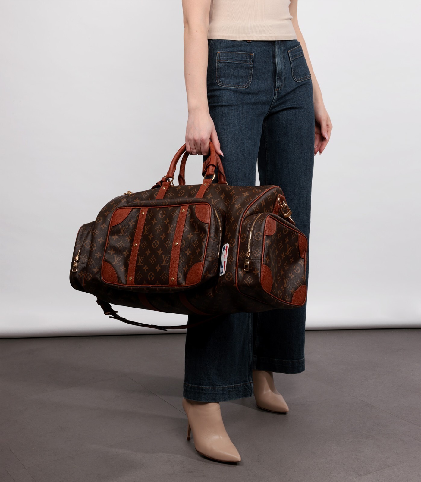 Louis Vuitton x NBA Monogram Canvas & Embossed Calfskin Trio Pocket Keepall image 2