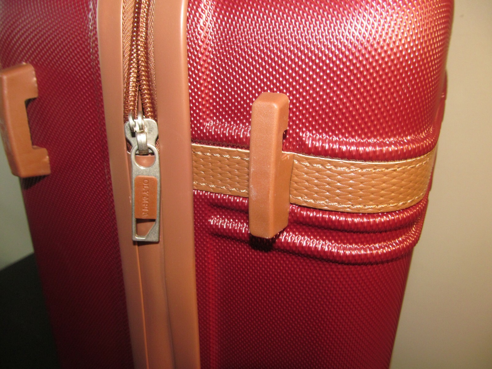 Olympia Luggage SetRuby With Saddle Accents, Carry On & Check in