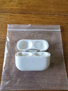 Apple AirPods 3rd Gen Case Only FOR REPAIR/PARTS