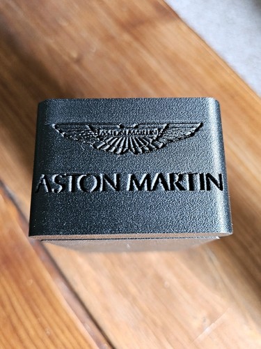 Aston martin DB9 / Vantage Cup phone holder (carbon fiber) - Picture 2 of 15