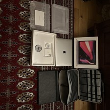 Apple MacBook Pro 13” M2 (2022) | 8GB RAM | 512GB SSD | Excellent Condition