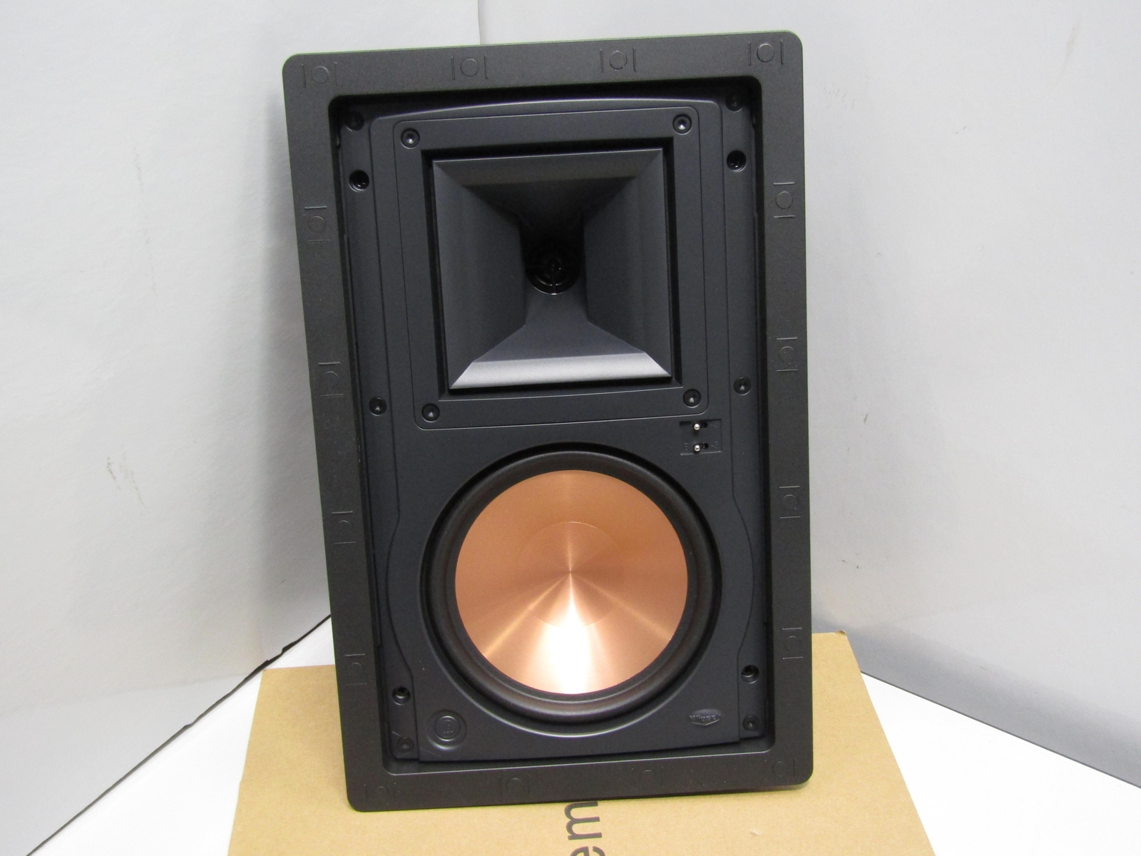 Klipsch In-wall speaker r5650w2 6.5