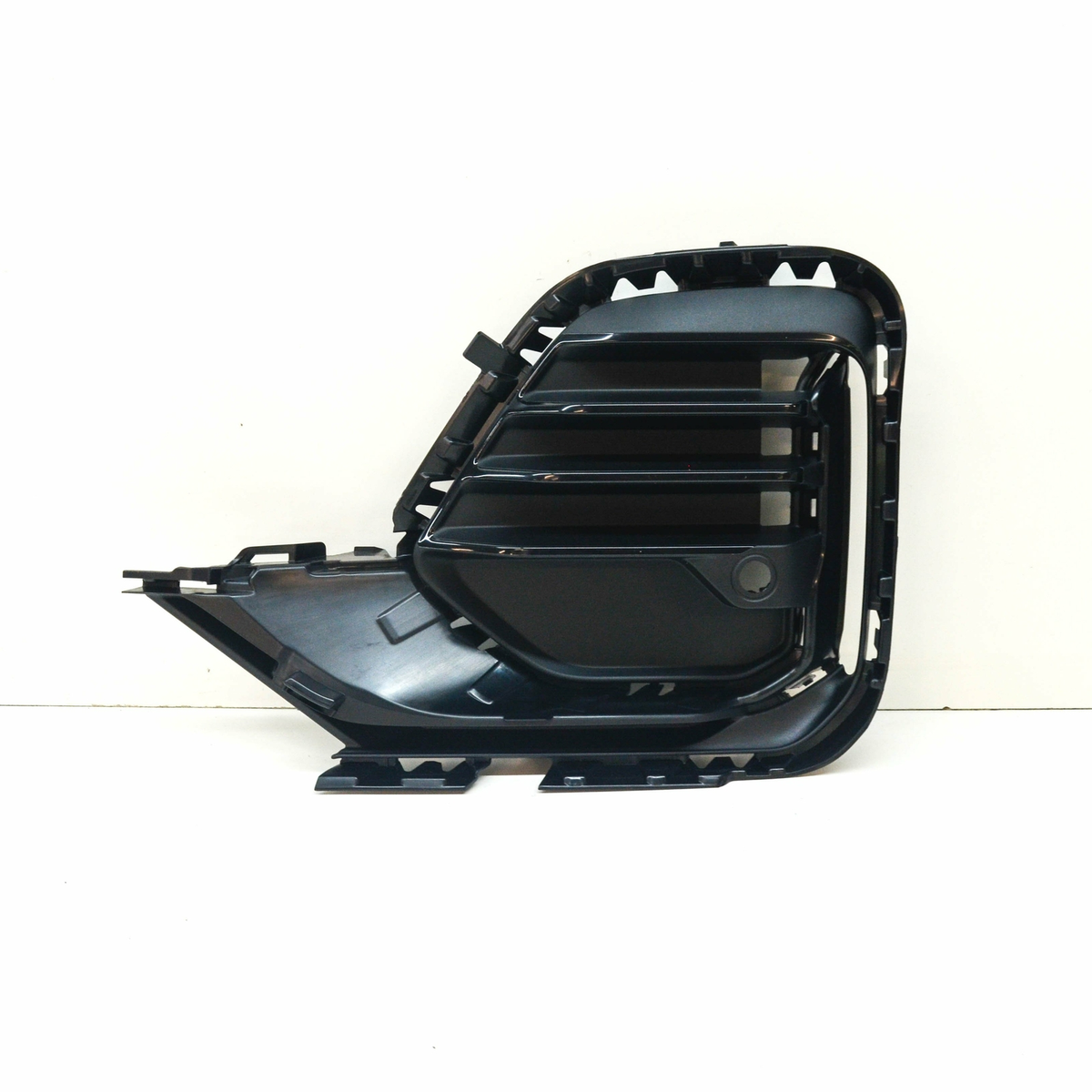 NEW BMW X7 G07 FRONT LEFT BUMPER SIDE CLOSED GRILLE LUXURY