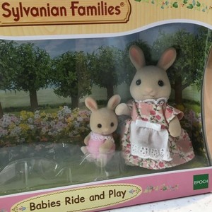 sylvanian families babies ride and play