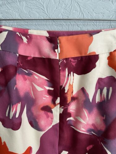 Ann Taylor LOFT Size 8 Purple Floral Silk Blend Pencil Skirt M28 - Picture 4 of 6
