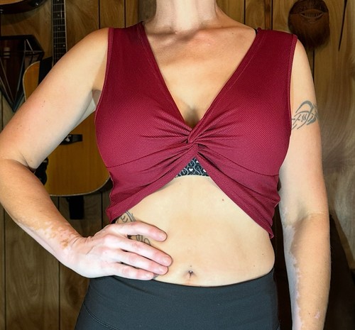 Burgunderrot V-Ausschnitt Knoten Bralette Gr. S - Bild 1 von 2