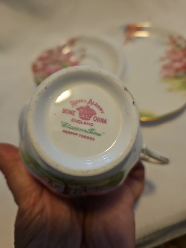 Vintage Royal Albert "Blossom Time" Tennis Snack Set - Tea Cup and Saucer - Picture 2 of 8