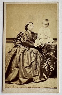 orig. CDV Photo Photography Picture Old Fashion Circa 1860 Mother Child