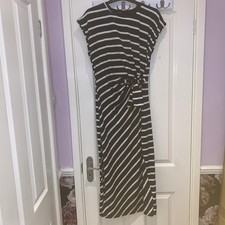 Navy / white stripe Long Dress Size Large Approx 14. 40” Bust. Stretch Material