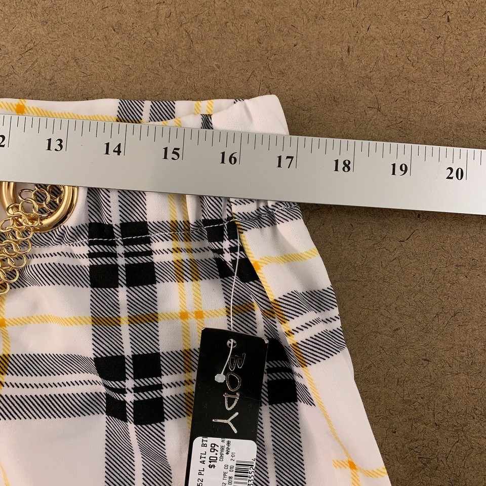 Body By Us Women's Size 2X White Black Plaid Chain Accent Stretch Pull