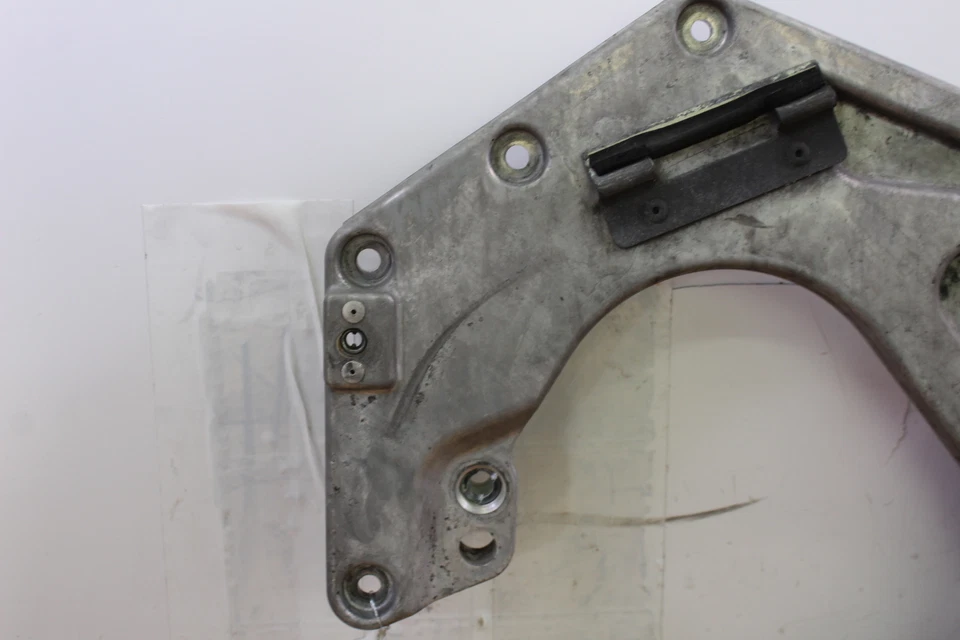 Cuadro delantero izquierdo Yamaha Phazer MTX 2008/soporte de mamparo Foto 2 de 4