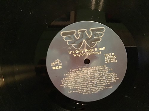 WAYLON JENNINGS * ITS ONLY ROCK AND ROLL LP * 1983 * RCA STEREO 4673*GREAT LP - Picture 6 of 6