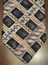 Kenneth Cole New York 100% Silk Men’s Neck Tie Made In Usa