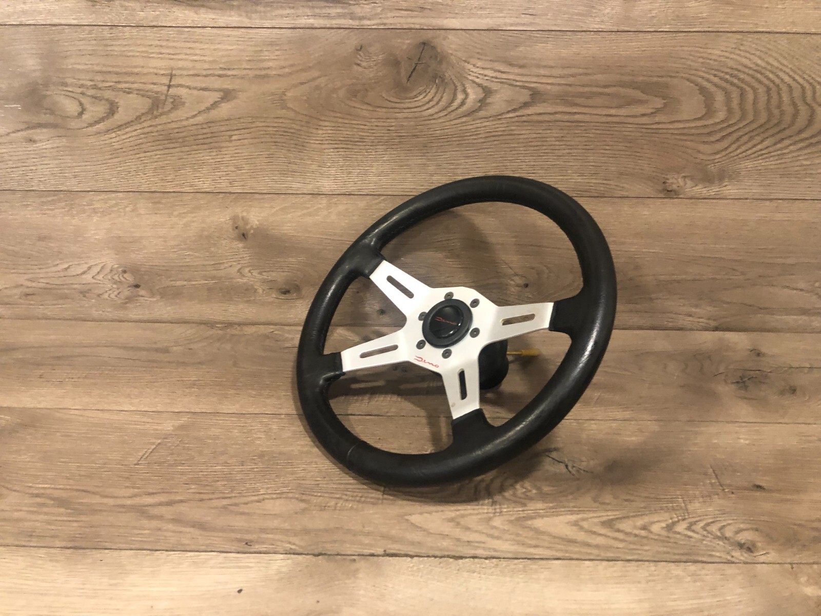 FERRARI DINO LEATHER VINTAGE STEERING WHEEL 4 SPOKE PUSH BUTTON HORN BLACK 