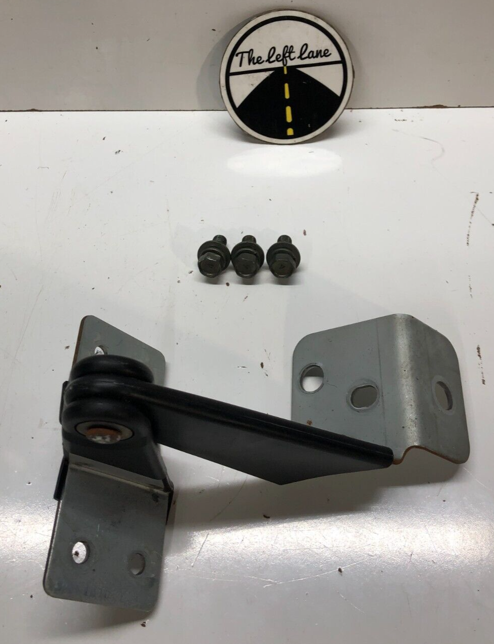 1985 89 Nissan 300ZX Z31 2 + 2 Rear Seat Upper Cushion Bracket Tilt