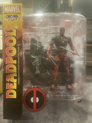 Diamond Select Deadpool Action Figure
