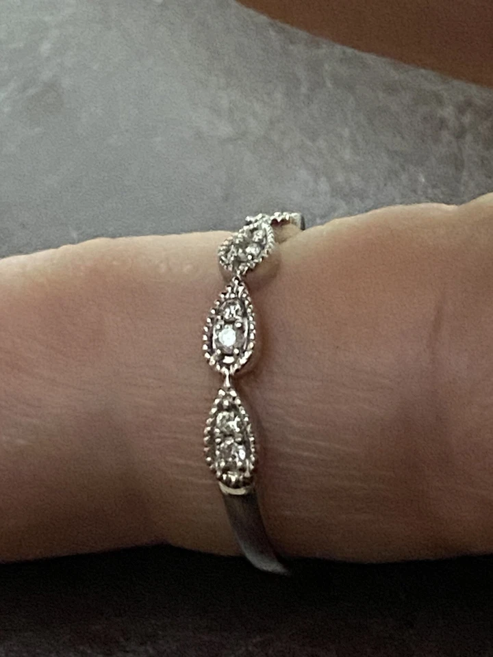 Pulseira feminina Diamond Accent Milgrain tamanho 6.5 ouro branco 10k apenas reduzida - Imagem 3 de 4