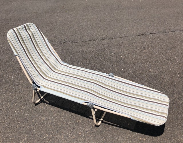 Vintage Plastic Folding Lounge Chair 70’s Beach Chaise Vinyl Webbing | eBay