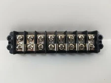Terminal Block Barrier 8 position block with 6 jumpers